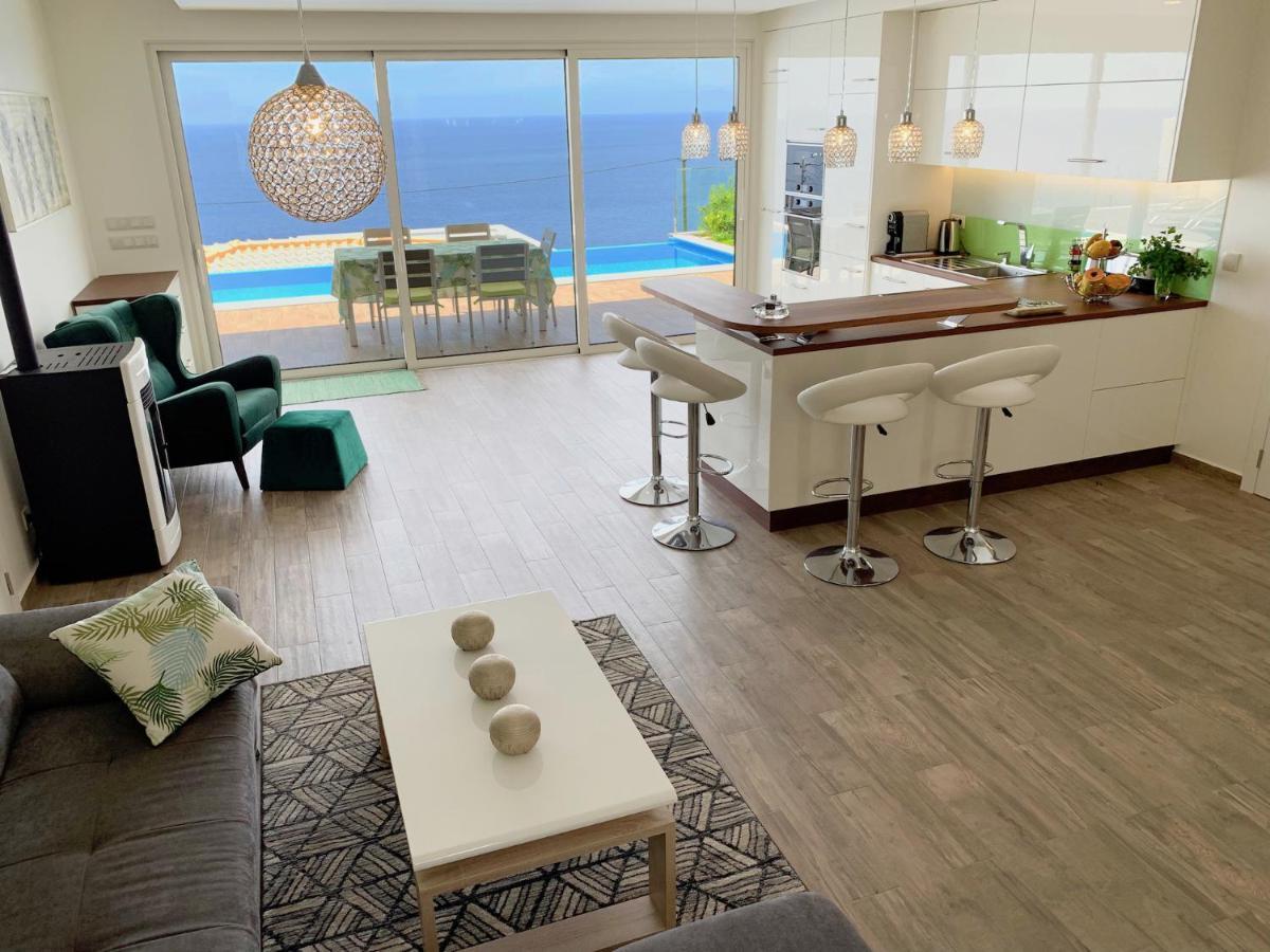 Holiday Apartment Sunset Ocean ريبيرا برافا المظهر الخارجي الصورة