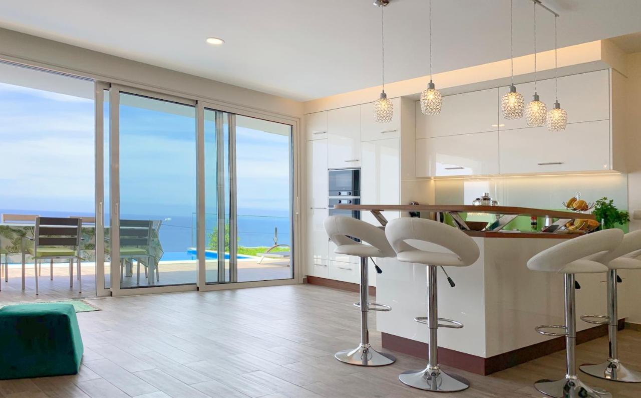Holiday Apartment Sunset Ocean ريبيرا برافا المظهر الخارجي الصورة
