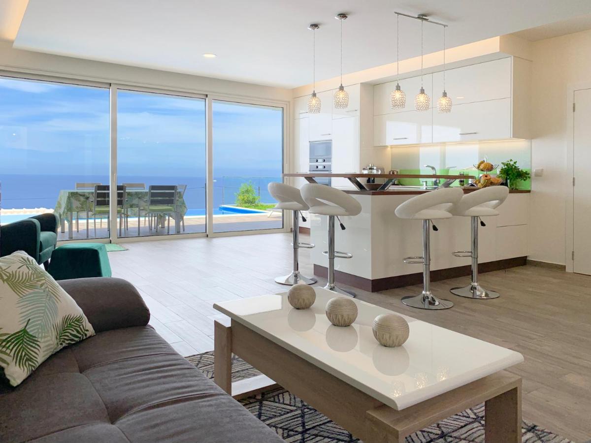 Holiday Apartment Sunset Ocean ريبيرا برافا المظهر الخارجي الصورة