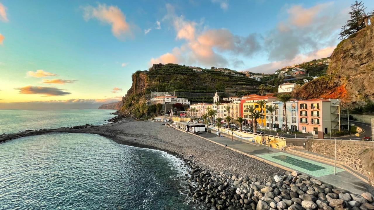Holiday Apartment Sunset Ocean ريبيرا برافا المظهر الخارجي الصورة